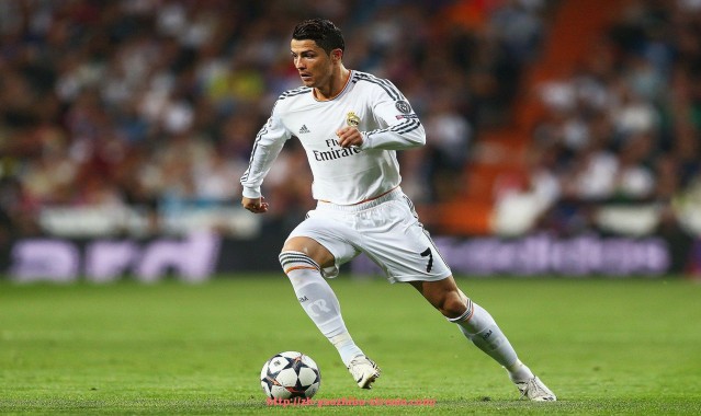 优直播-世俱杯球衣完整设计流程演示：从草图到成品